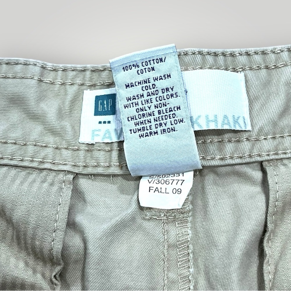 GAP Favorite Khaki Trousers - Picture 15 of 16